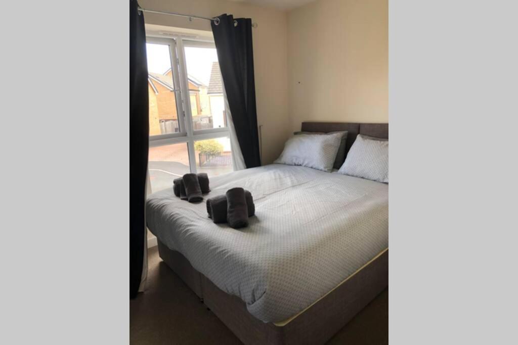 Dudley House **Staycation & Contractors** Sleeps 7 Tipton Εξωτερικό φωτογραφία